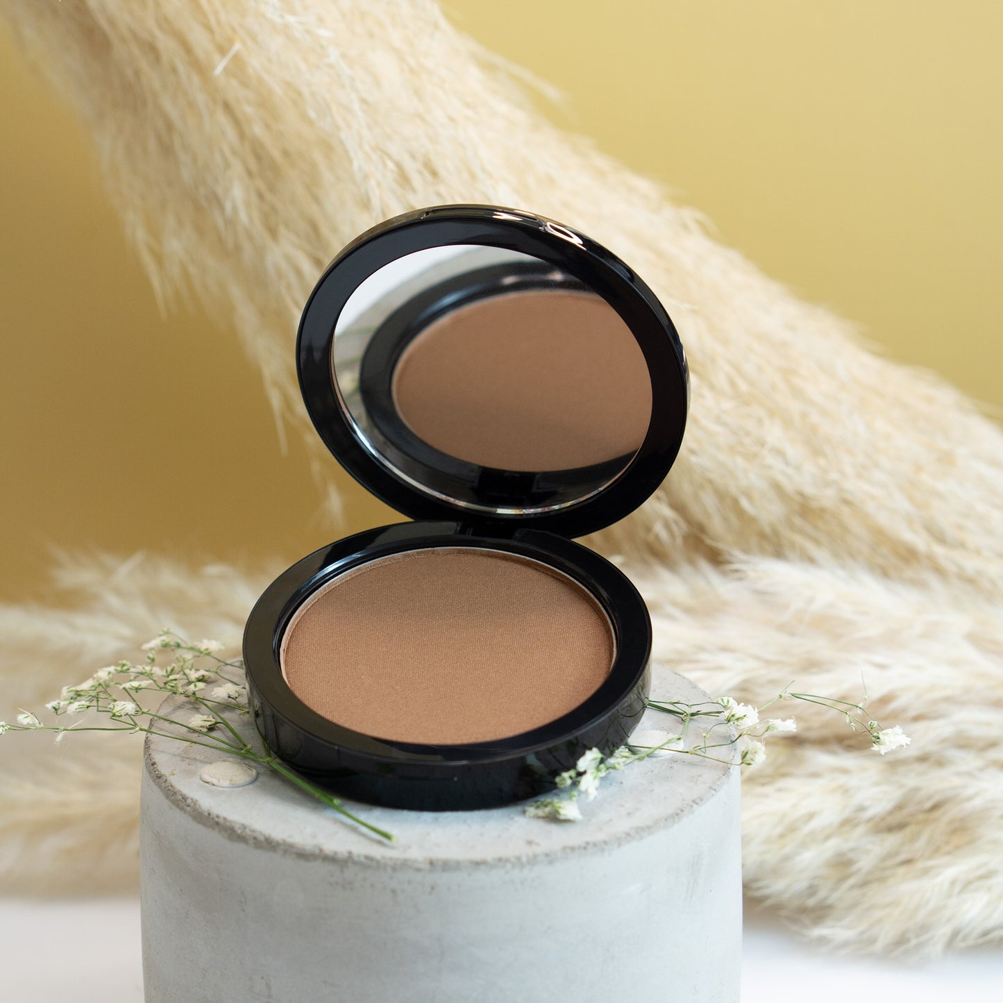 Deborah Hung Bronzer - Tawny